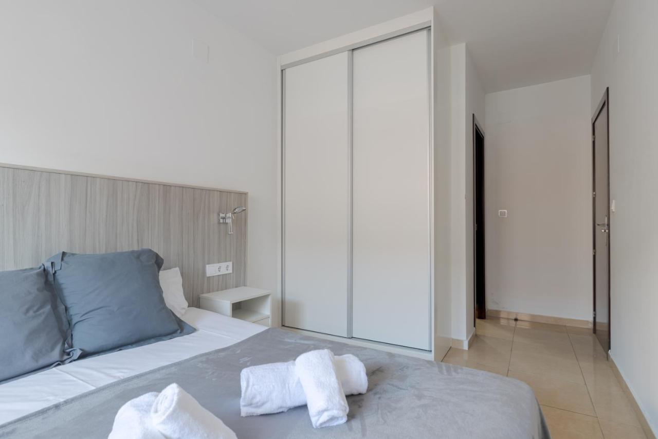 Fun Building Apartments By Homeabout Málaga Kültér fotó
