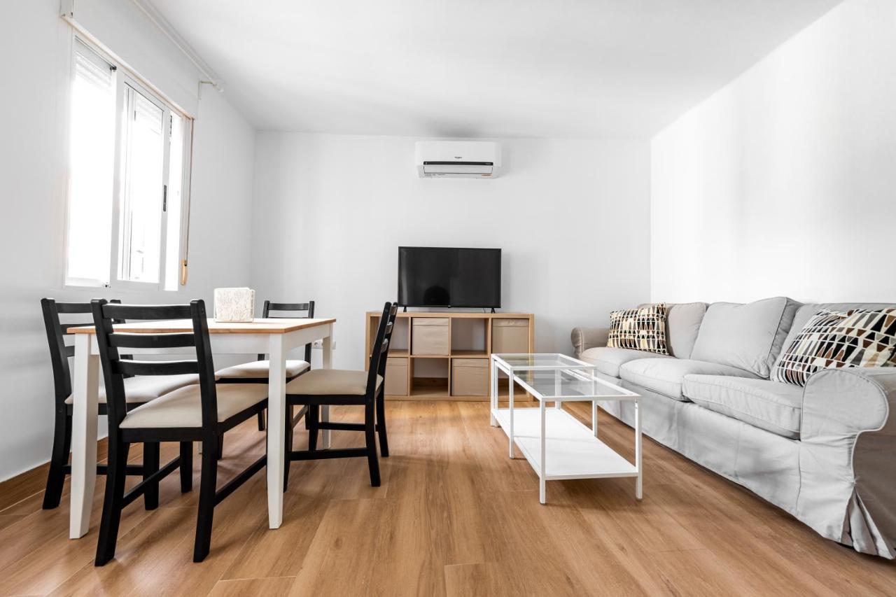 Fun Building Apartments By Homeabout Málaga Kültér fotó