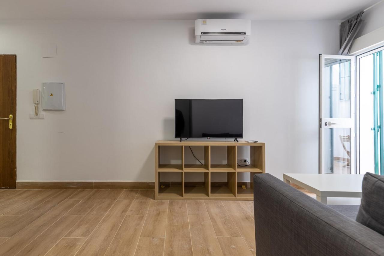 Fun Building Apartments By Homeabout Málaga Kültér fotó